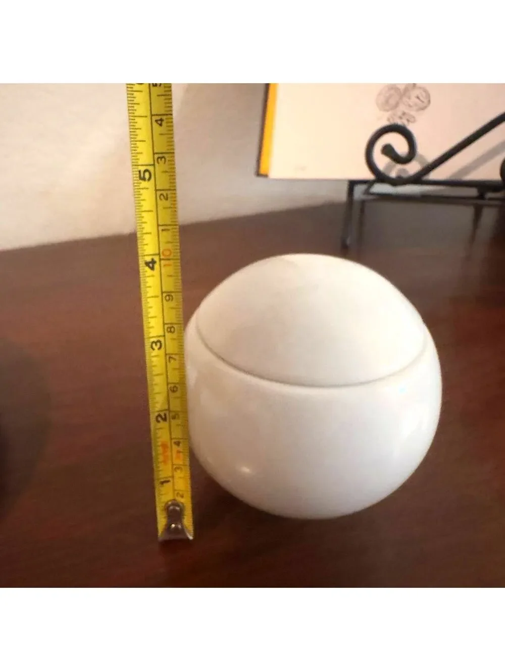 Studio Nova Tivoli White Y0104 Round Sugar Bowl with Lid 3.5